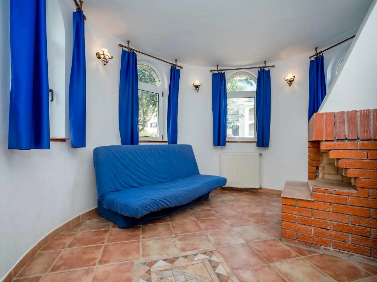 Apartment Hilde Blue-7 By Interhome Medulin