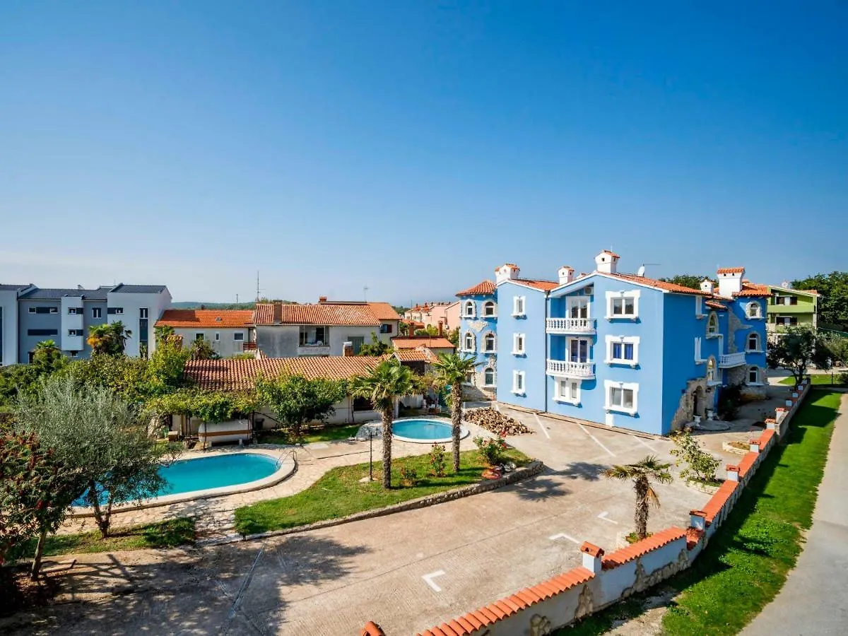 Apartment Hilde Blue-7 By Interhome Medulin 0*,
